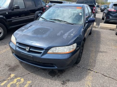 Used 2000 Honda Accord LX image 3