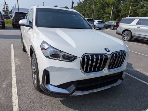 Used 2023 BMW X1 xDrive28i w/ Convenience Package AWD/4WD image 14