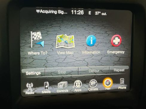 Used 2015 Jeep Cherokee Limited w/ Trailer Tow Group image 18