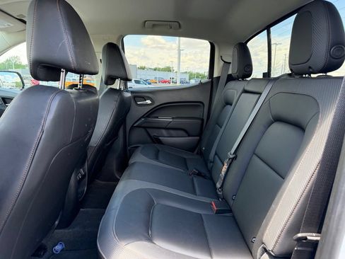 Used 2022 GMC Canyon AT4 w/ Trailering Package AWD/4WD image 16