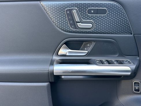 New 2026 Mercedes-Benz GLA 250 image 10