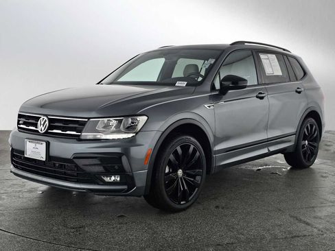 Used 2021 Volkswagen Tiguan SE R-Line image 7
