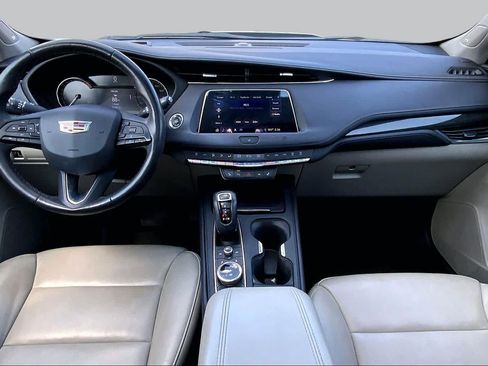 Used 2019 Cadillac XT4 Premium Luxury w/ Cold Weather Package FWD image 14