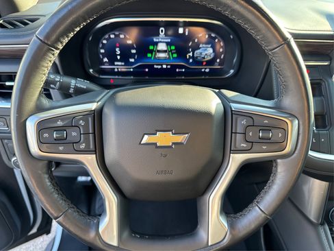 Used 2022 Chevrolet Tahoe LT w/ Luxury Package image 22