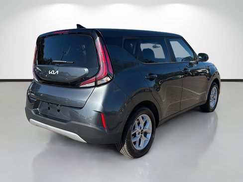 Used 2024 Kia Soul LX w/ Option Group 015 image 3