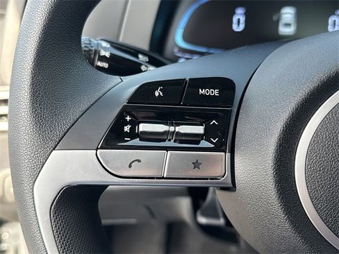 New 2026 Hyundai Elantra SE image 30