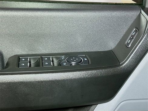 New 2026 Ford F250 XL w/ XL Chrome Package image 12
