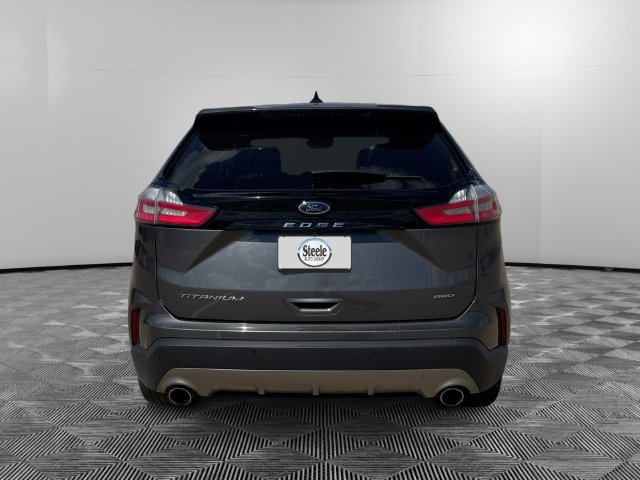 Used 2024 Ford Edge Titanium AWD/4WD image 4