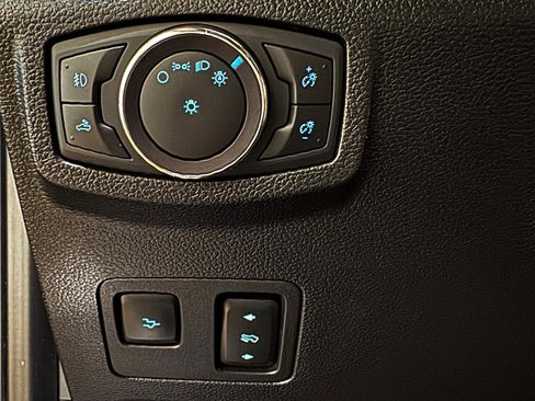 Used 2020 Ford F250 Platinum AWD/4WD image 17