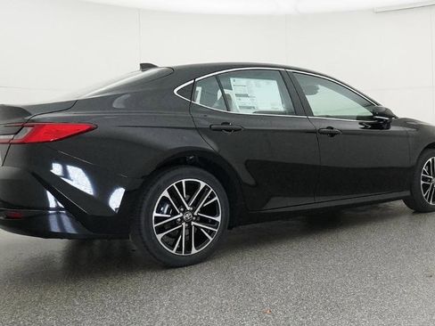 New 2026 Toyota Camry XLE AWD/4WD image 14