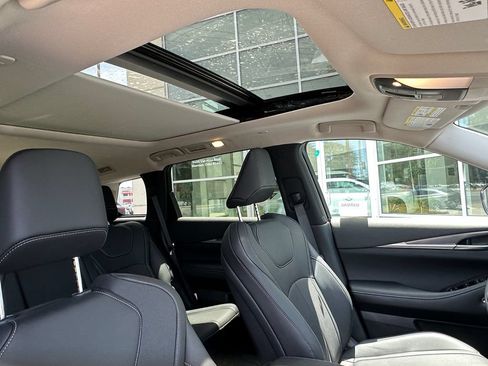 New 2027 INFINITI QX60 Luxe w/ Cargo Package FWD image 16