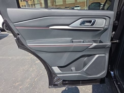New 2026 Ford Explorer ST-Line AWD/4WD image 21