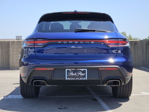 Certified 2026 Porsche Macan AWD/4WD image 7