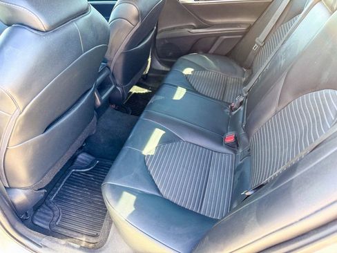 Used 2023 Toyota Camry SE FWD image 16