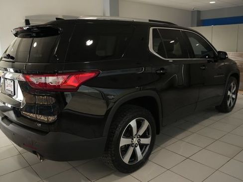 Used 2018 Chevrolet Traverse LT AWD/4WD image 9