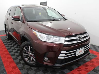 Used 2017 Toyota Highlander XLE