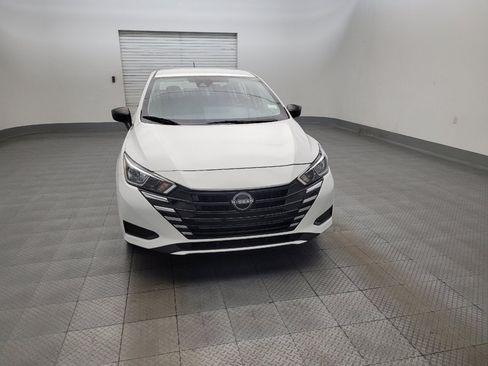 Used 2024 Nissan Versa S FWD image 14