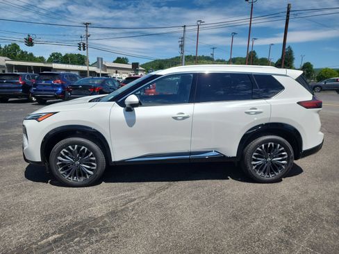 New 2026 Nissan Rogue Platinum AWD/4WD image 5