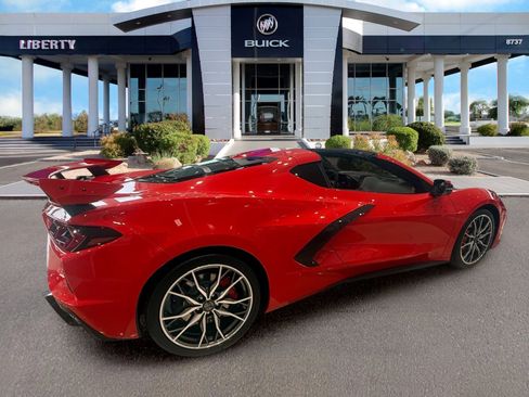 Used 2023 Chevrolet Corvette Stingray Premium Cpe w/ Z51 Performance Package RWD image 2