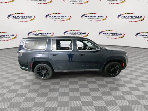 Used 2022 Jeep Grand Wagoneer Series III w/ Flexible Seating Group image 9
