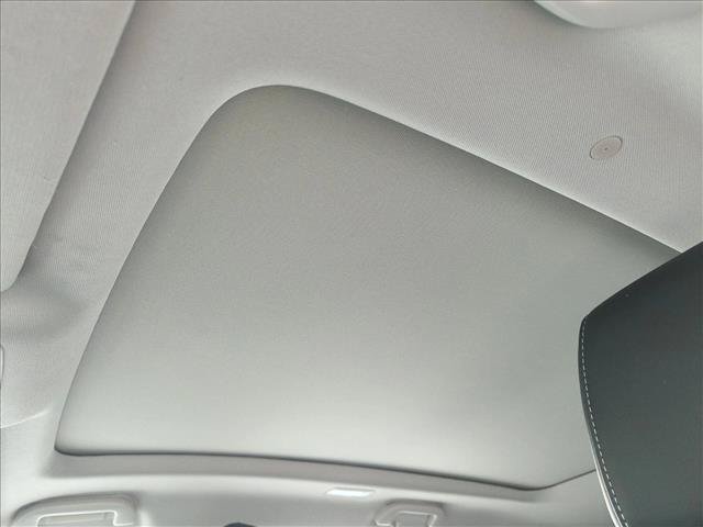 Used 2023 Acura MDX w/ Technology Package AWD/4WD image 15