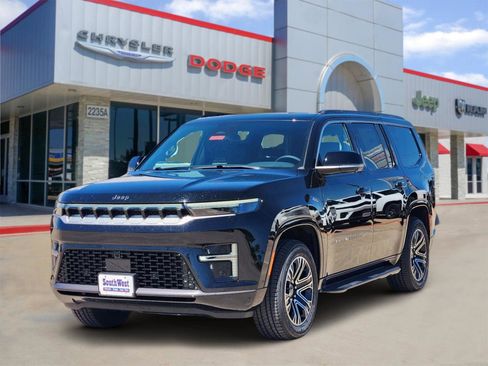 New 2026 Jeep Grand Wagoneer 2WD image 2