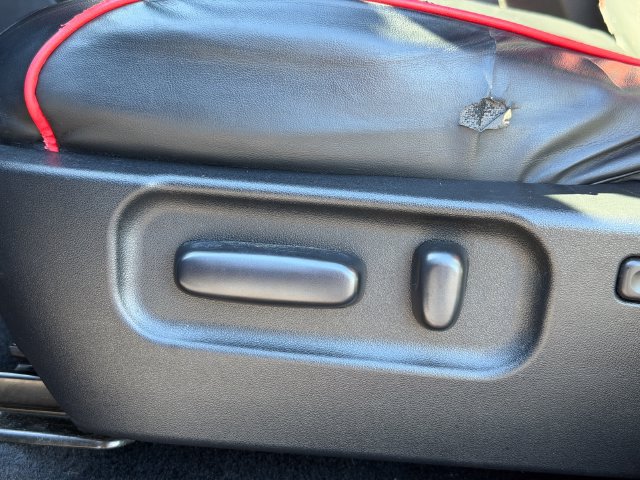 Used 2021 Toyota Tacoma TRD Off-Road AWD/4WD image 35