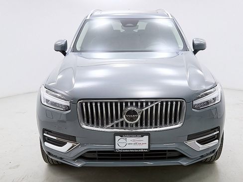 Used 2023 Volvo XC90 B5 Plus image 6