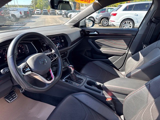 Used 2023 Volkswagen Jetta GLI Autobahn FWD image 10