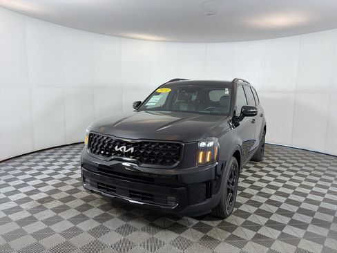 Certified 2024 Kia Telluride SX Prestige X-Line image 2