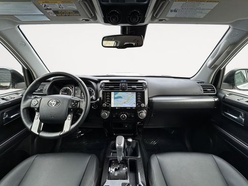 Used 2024 Toyota 4Runner TRD Off-Road Premium image 14