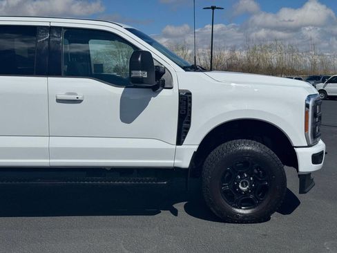 Used 2023 Ford F350 XLT w/ XLT Premium Package AWD/4WD image 4