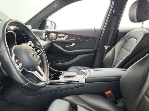 Used 2020 Mercedes-Benz GLC 300 4MATIC image 12