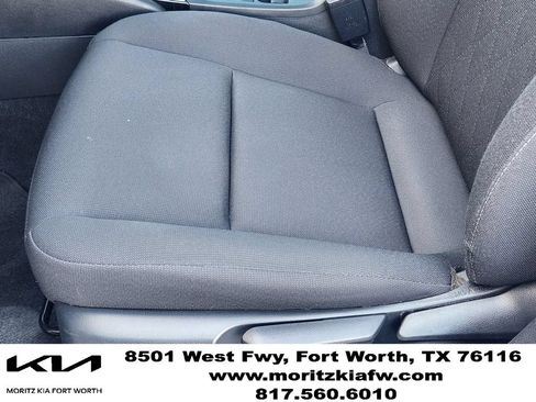 Used 2023 Toyota Corolla LE FWD image 23