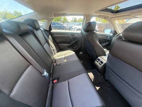 Used 2019 Honda Accord EX image 19