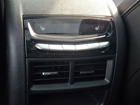 Used 2025 Cadillac XT5 Premium Luxury image 19