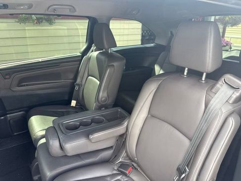 Used 2018 Honda Odyssey EX-L image 13