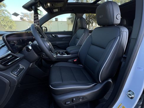 New 2026 Buick Enclave Sport Touring w/ Super Cruise Package image 19