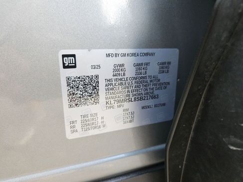 Used 2025 Chevrolet TrailBlazer LT AWD/4WD image 30