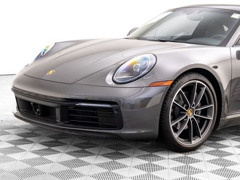 Certified 2024 Porsche 911 Carrera RWD image 34