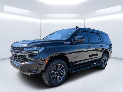 Used 2021 Chevrolet Tahoe Z71 w/ Rear Media and Nav Package image 7