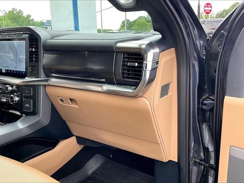 Certified 2022 Ford F150 Lariat AWD/4WD image 15