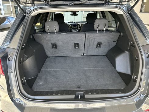 Used 2020 Chevrolet Equinox LT image 30