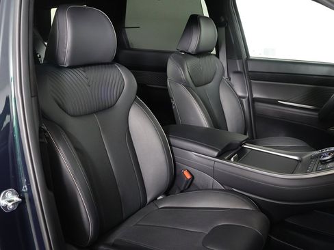 Certified 2025 Hyundai Palisade Calligraphy image 34