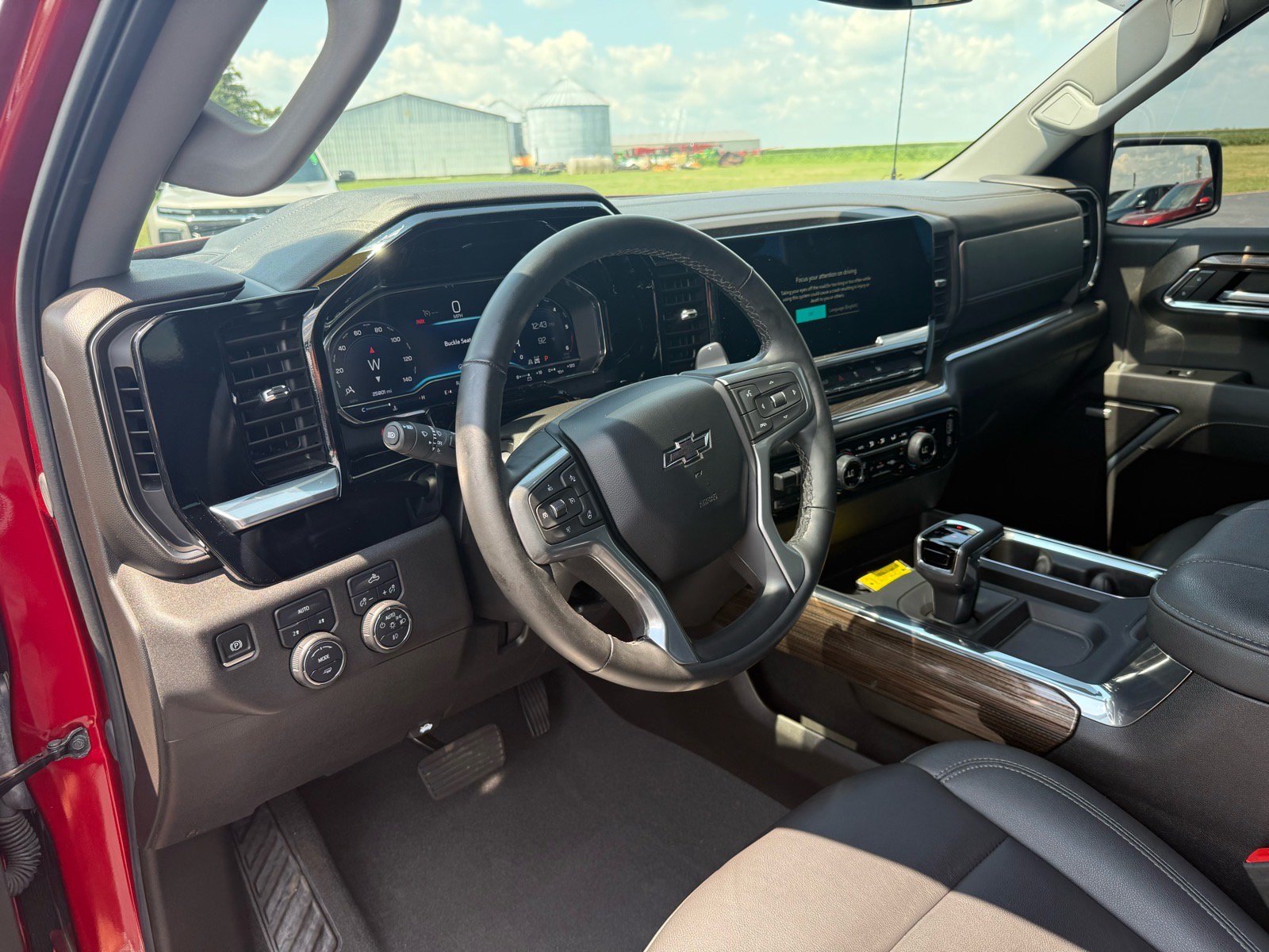 Used 2024 Chevrolet Silverado 1500 RST w/ Convenience Package II AWD/4WD image 18