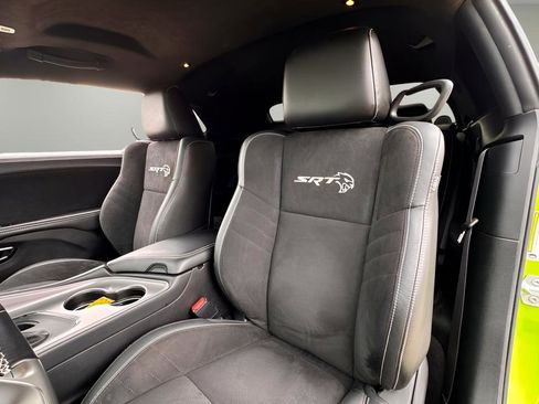 Used 2023 Dodge Challenger SRT Hellcat RWD image 25