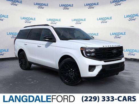 New 2026 Ford Expedition Platinum w/ Stealth Performance Package AWD/4WD image 1
