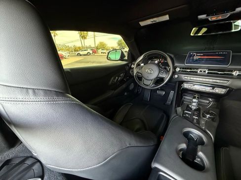 Used 2020 Toyota Supra Premium image 36