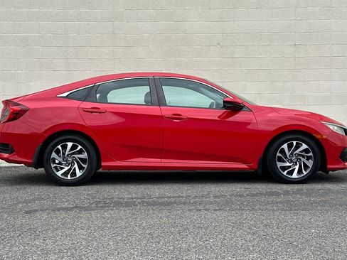 Used 2016 Honda Civic EX image 3