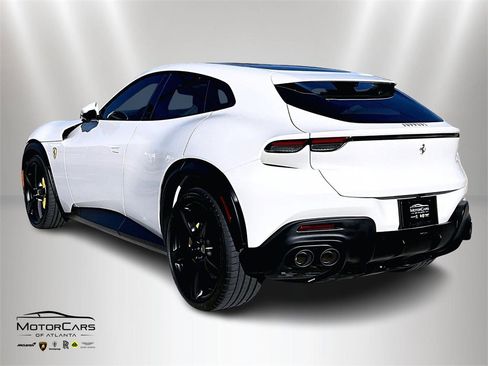 Used 2025 Ferrari Purosangue image 11